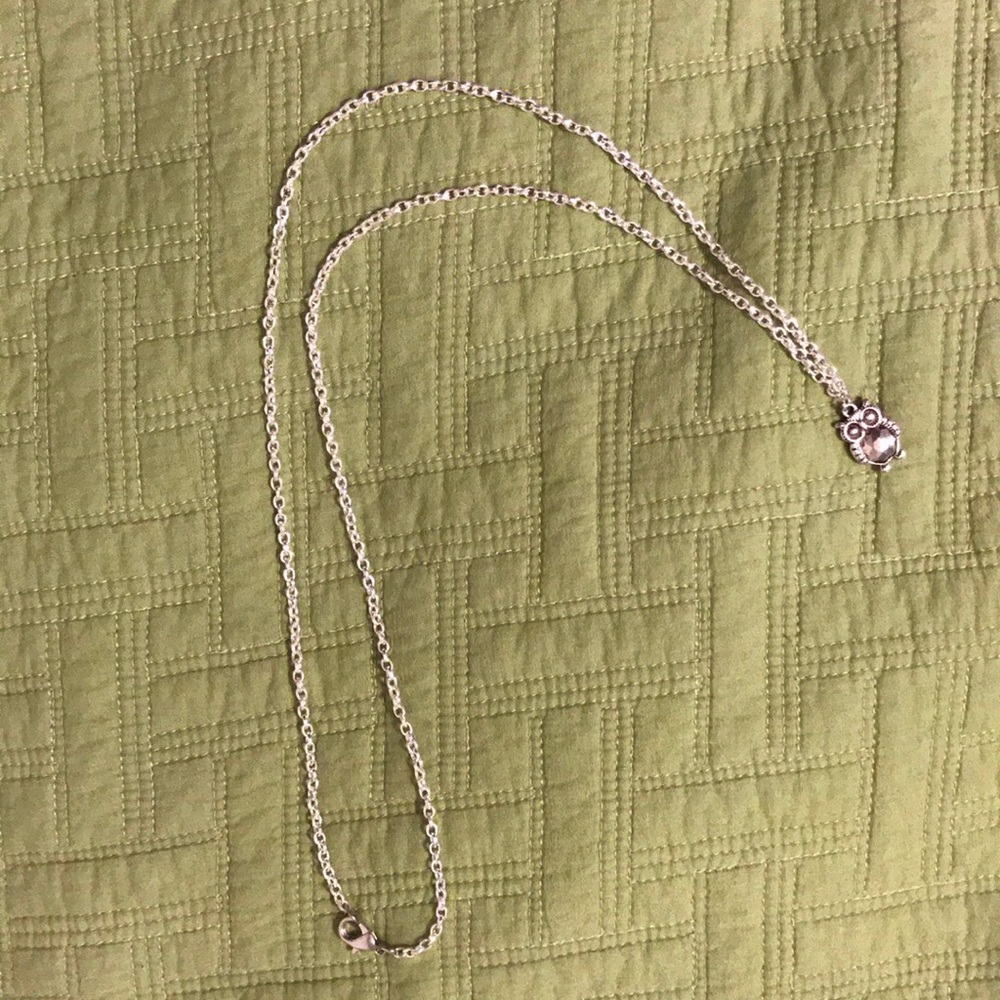 Owl necklace, 15.5 inches long, new